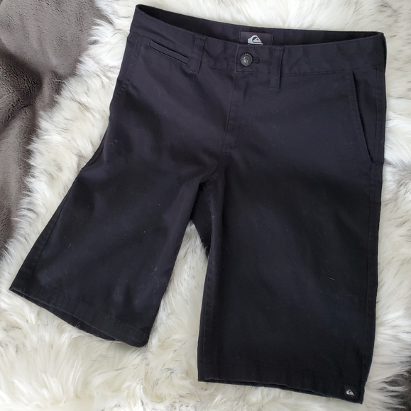 2/$15 Quiksilver Union Chino Short Black - Picture 1 of 7